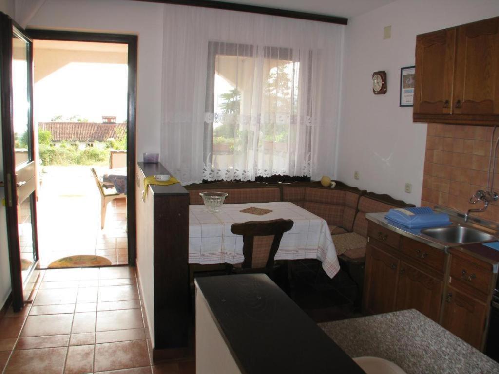 Apartments Pine Diver Пинезичи Экстерьер фото