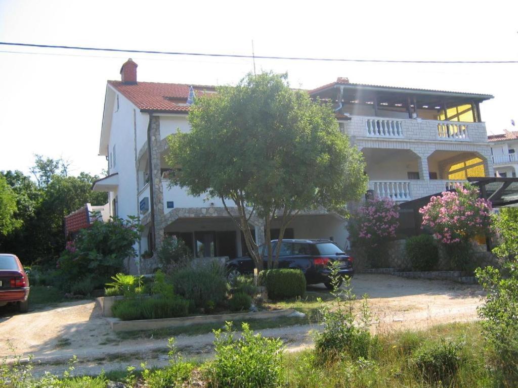 Apartments Pine Diver Пинезичи Экстерьер фото