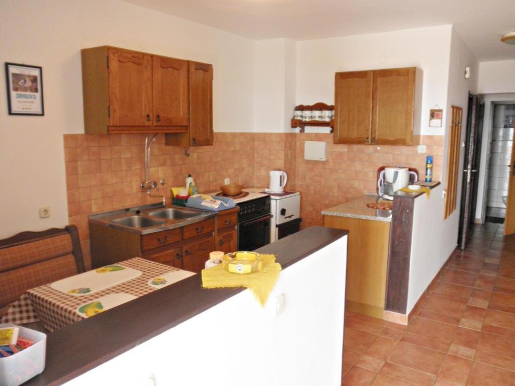 Apartments Pine Diver Пинезичи Экстерьер фото